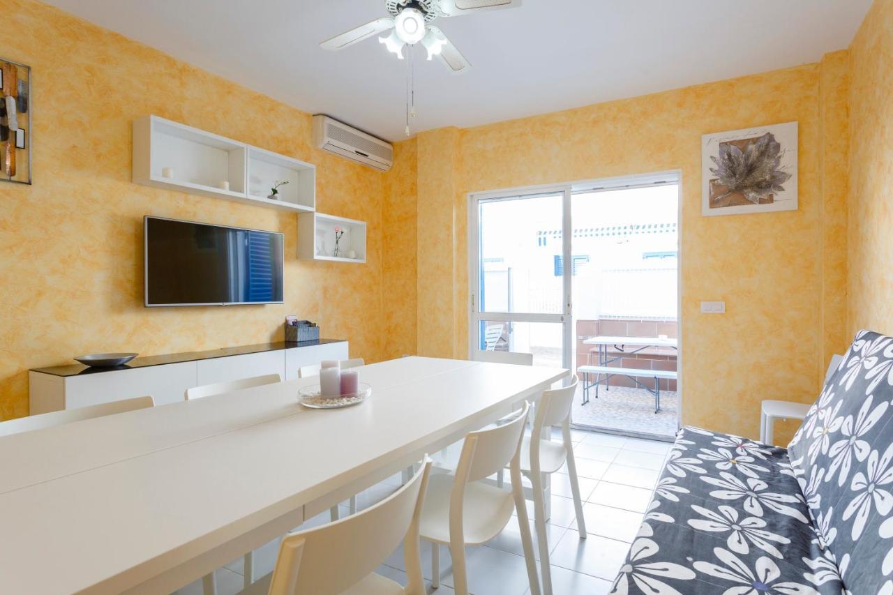La Almadraba Apartment ชิกลานา เด ลา ฟรอนเตรา ภายนอก รูปภาพ